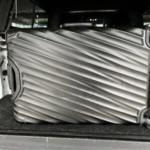 Tumi 19 degree aluminum extended packing case